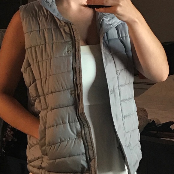 Jackets & Blazers - Grey gap vest
